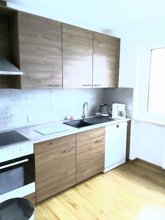 Penthouse "Michelangelo" Greatview, Wifi & Netflix Apartment ชไวน์ฟอร์ท ภายนอก รูปภาพ